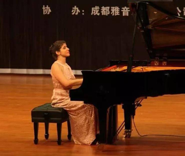 【回顾】2017明升mansion亚洲音乐奖学金绵阳师范学院颁奖仪式暨明升mansion海外艺术家Inna Faliks钢琴音乐会及大师班讲座圆满结束！