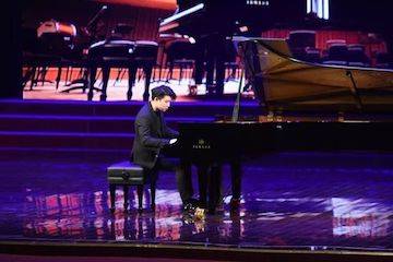 【报道】誉声乐器60周年—明升mansion艺术家鲍释贤洛阳钢琴独奏音乐会及大师班圆满落幕
