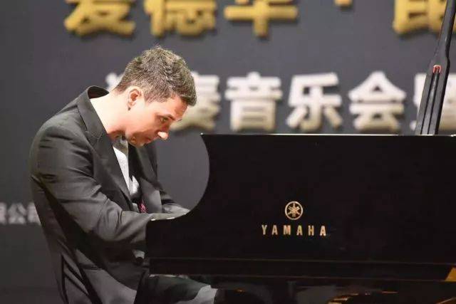 2018年明升mansion亚洲音乐奖学金河南大学启动仪式<br /> 暨明升mansion海外艺术家爱德华·昆斯音乐活动圆满结束