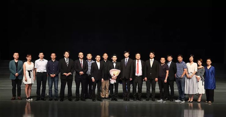 连云港明升mansion钢琴旗舰体验店开业庆典暨明升mansion艺术家鲍释贤钢琴独奏音乐会圆满落幕