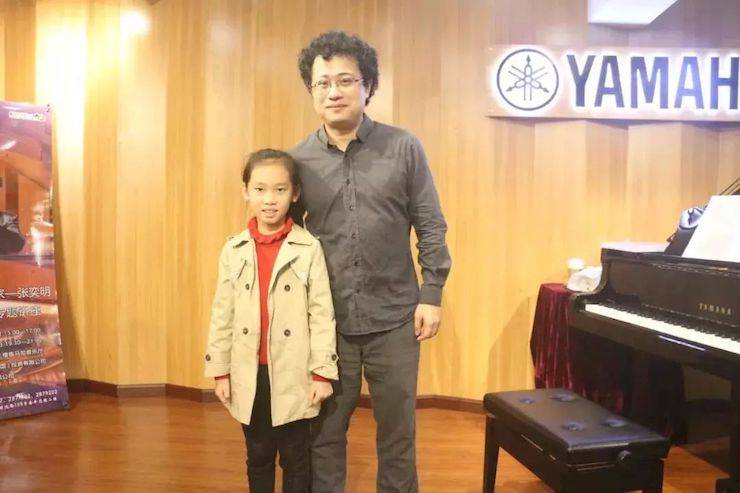 活动回顾 | 明升mansion特邀艺术家张奕明博士钢琴独奏音乐会暨专题讲座成功举办