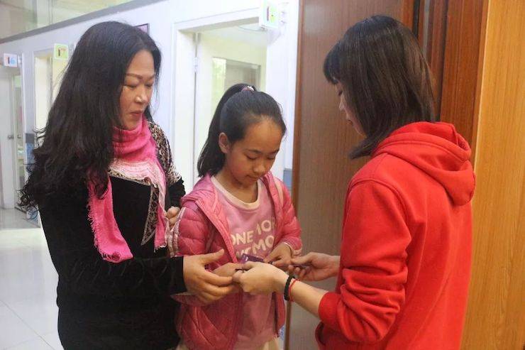 活动回顾 | 明升mansion特邀艺术家张奕明博士钢琴独奏音乐会暨专题讲座成功举办